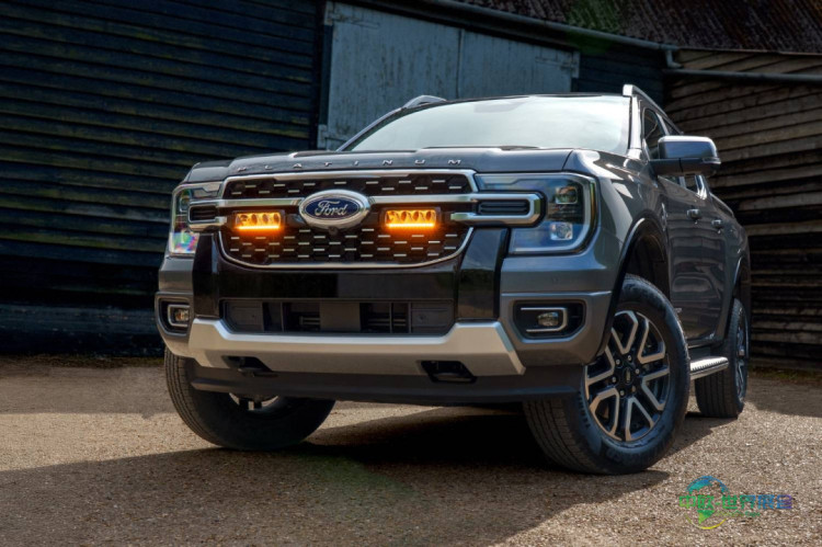 Lazer Lamps创新照明方案闪耀爱丁堡国际建筑展览会