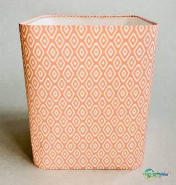 英国曼彻斯特国际家具及装饰展览会：丹尼尔斯灯具的转型之路